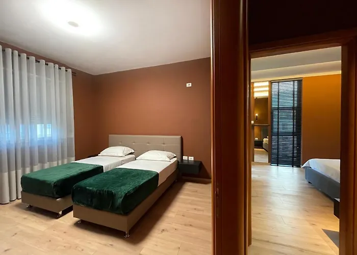 The Brownie Daire Avlonya