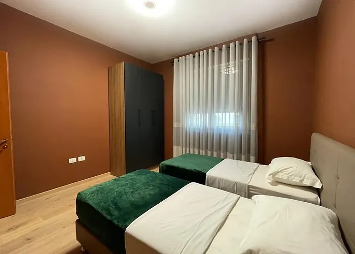 The Brownie * Vlorë